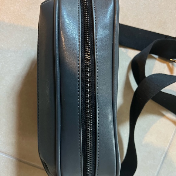 Ted Baker camera purse like new gray - Picture 3 of 4